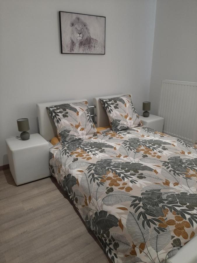 Le Sommet Du Condroz Apartment Ciney Ngoại thất bức ảnh