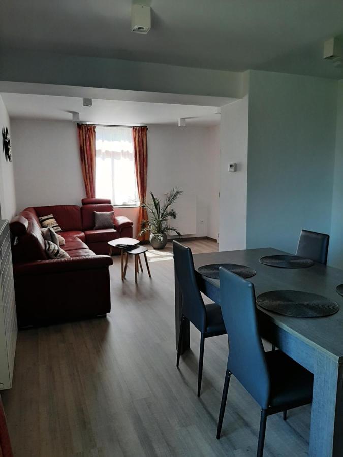 Le Sommet Du Condroz Apartment Ciney Ngoại thất bức ảnh